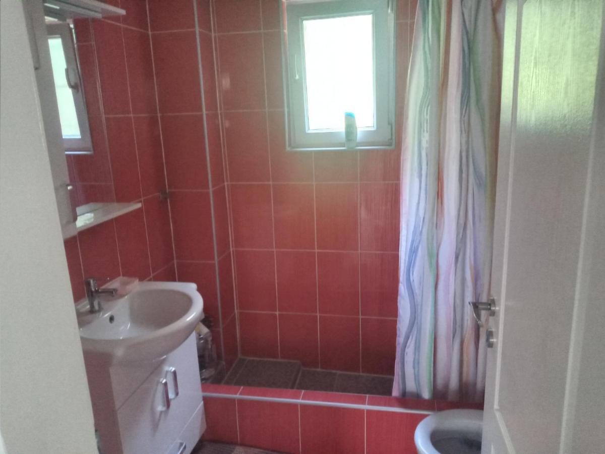 Apartman Kujovic *